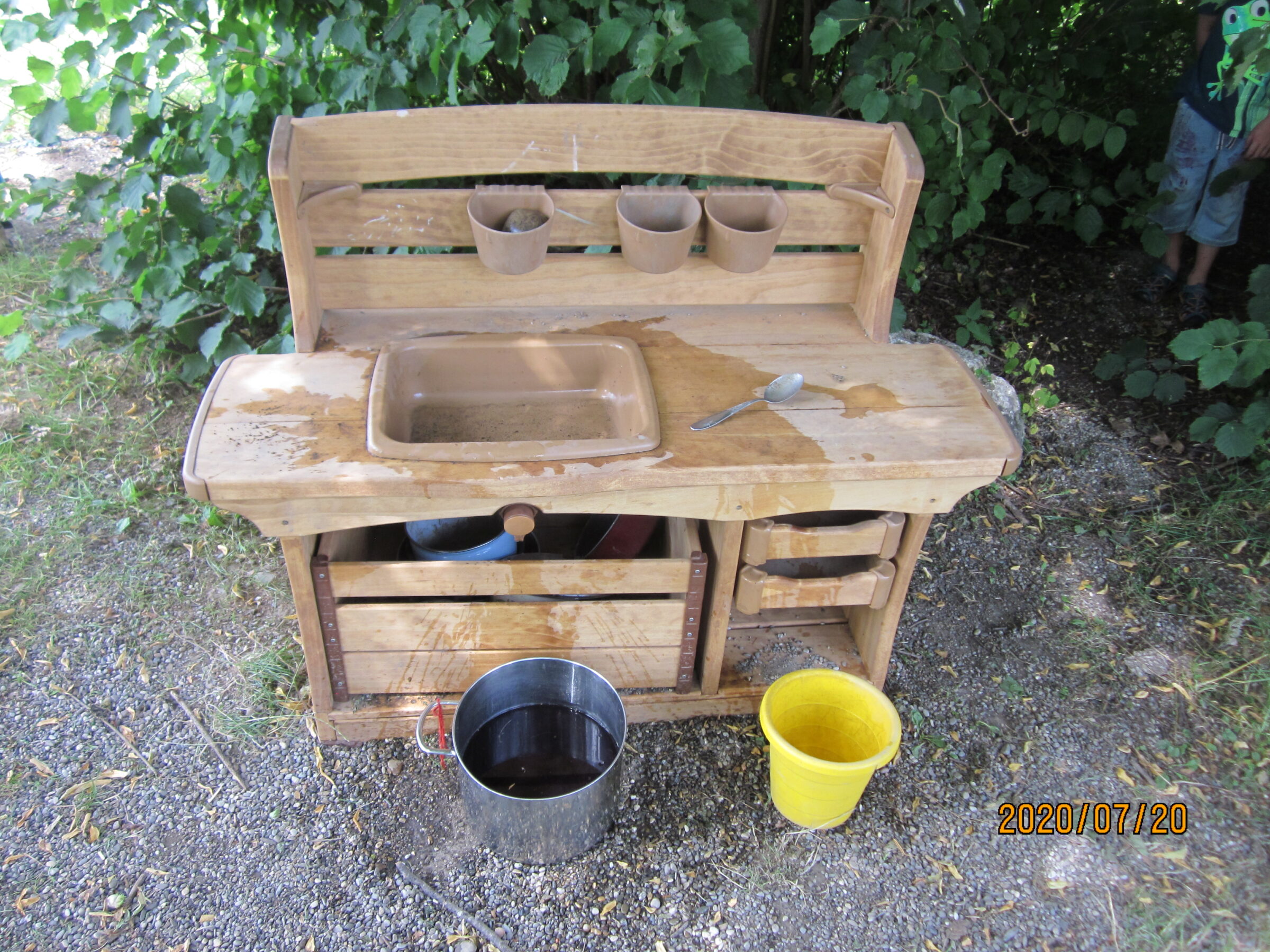 Holz-Spiel-Küche