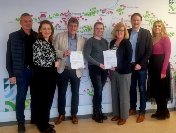 Hochwasserschutz in Burgau: Landkreis Günzburg übergibt Bescheid für zweite Bauphase